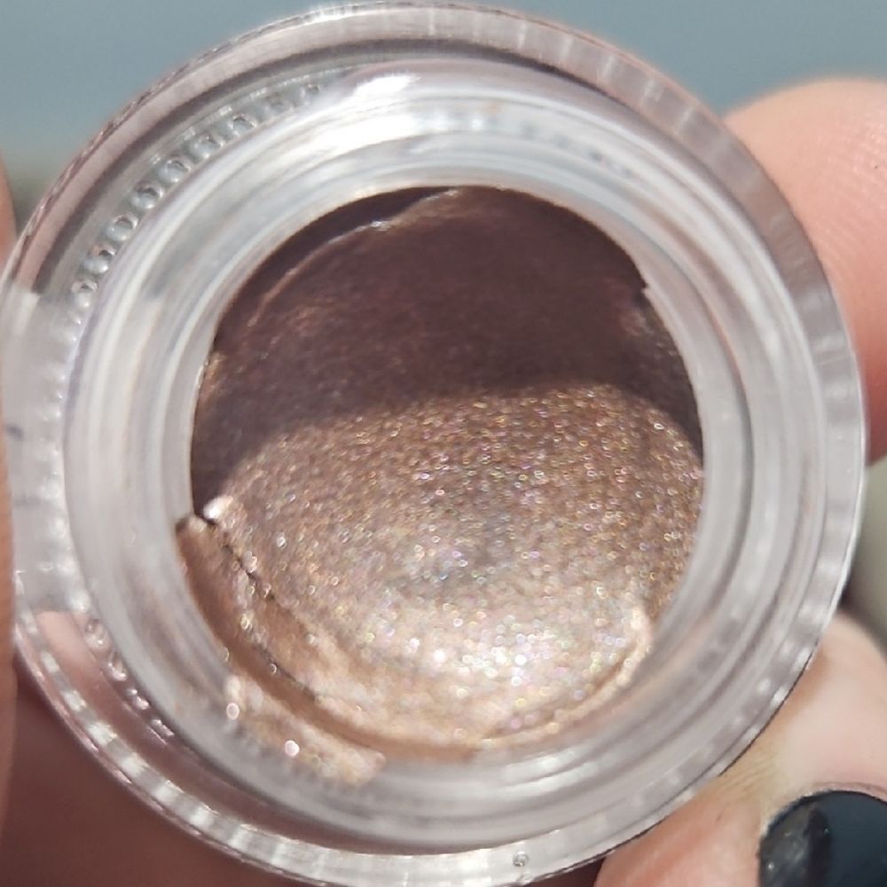 NWT Farmasi Long Lasting Cream Eyeshadow "Coffee" .1 oz Waterproof